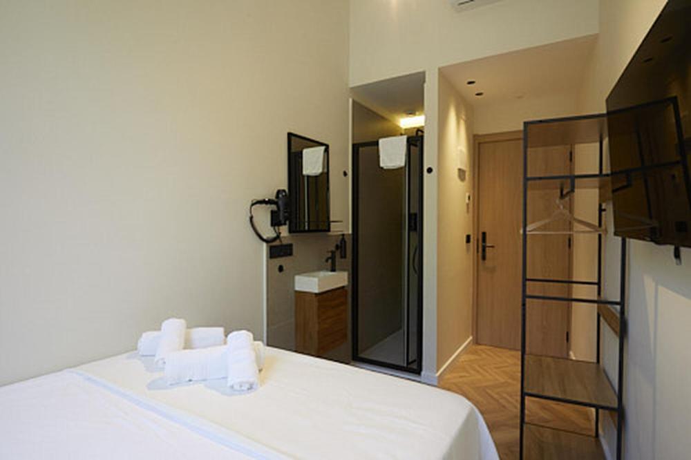 Ella Hostel Boqueria Барселона Экстерьер фото