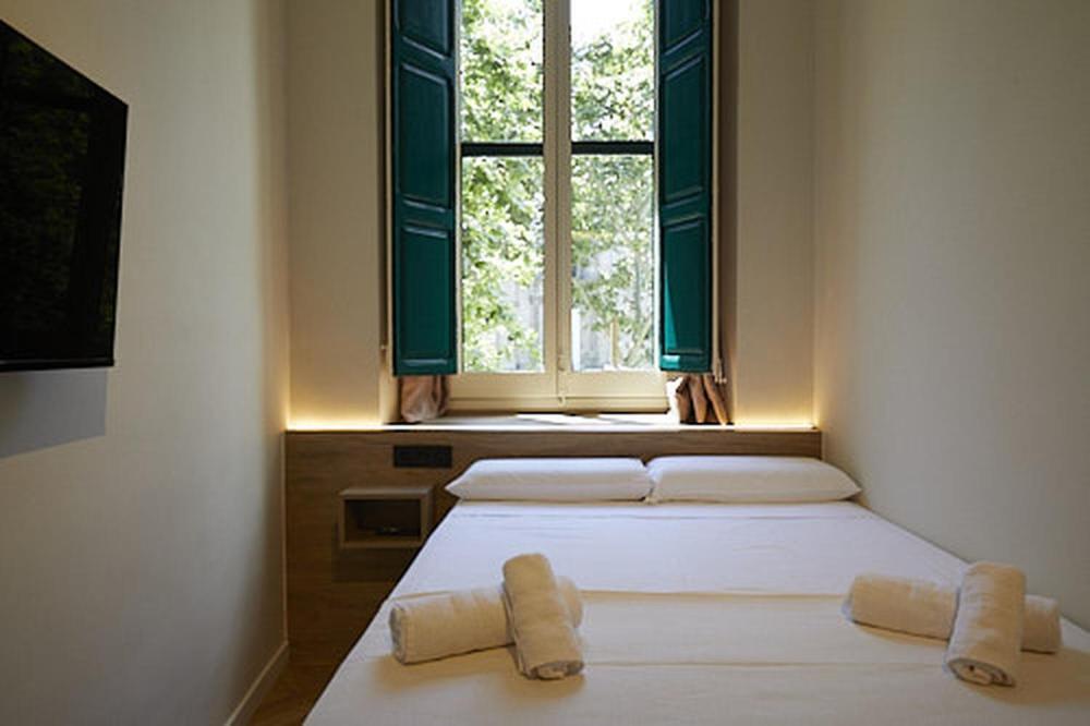 Ella Hostel Boqueria Барселона Экстерьер фото