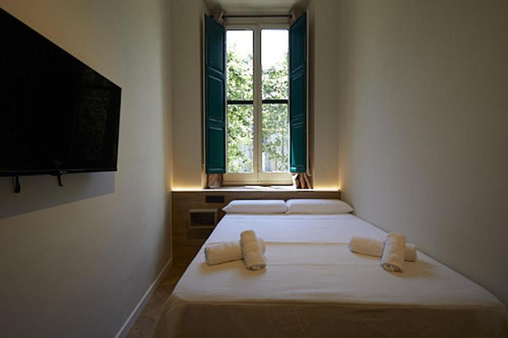 Ella Hostel Boqueria Барселона Экстерьер фото