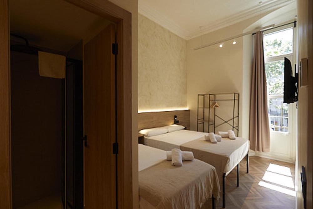 Ella Hostel Boqueria Барселона Экстерьер фото