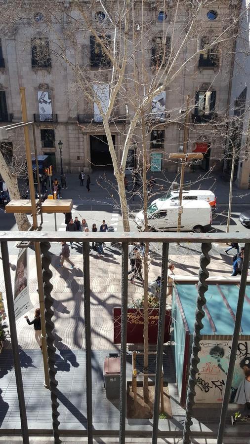 Ella Hostel Boqueria Барселона Экстерьер фото