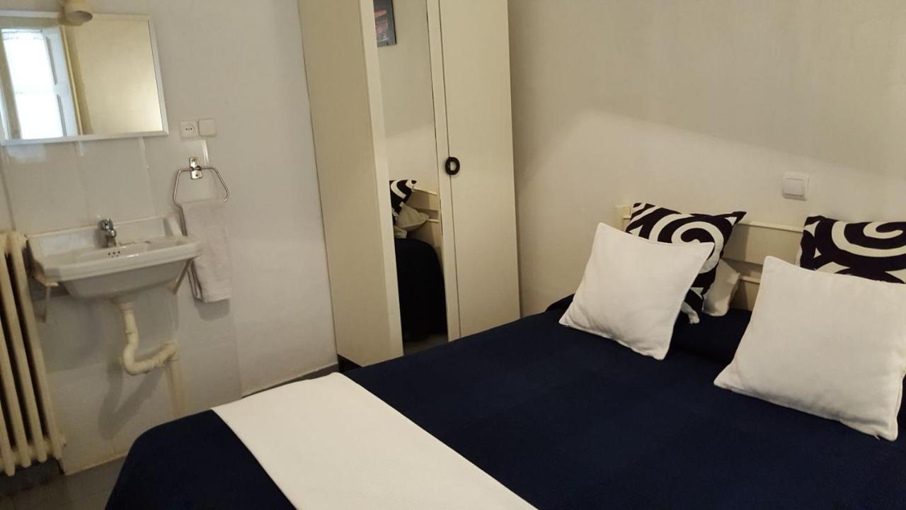 Ella Hostel Boqueria Барселона Экстерьер фото
